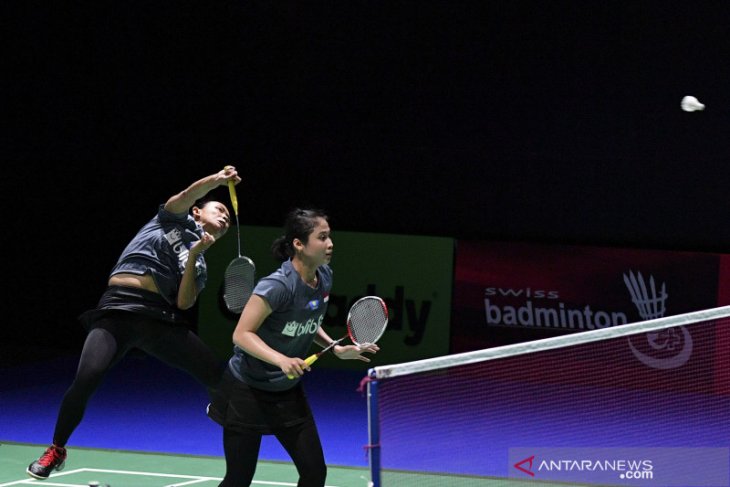 Two Indonesian women's doubles pairs enter Vietnam Open semifinals
