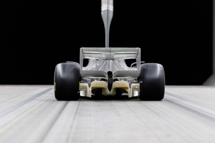 Formula 1 ungkap desain awal mobil balap musim 2021