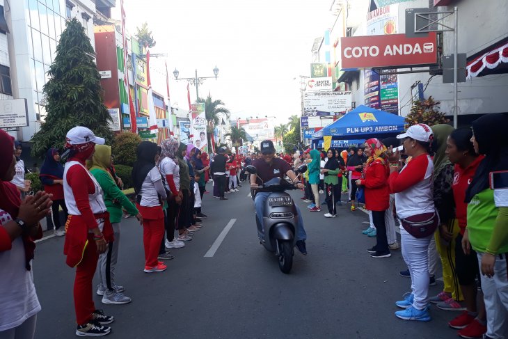 PLN promosikan kendaraan motor listrik ramah lingkungan di Ambon