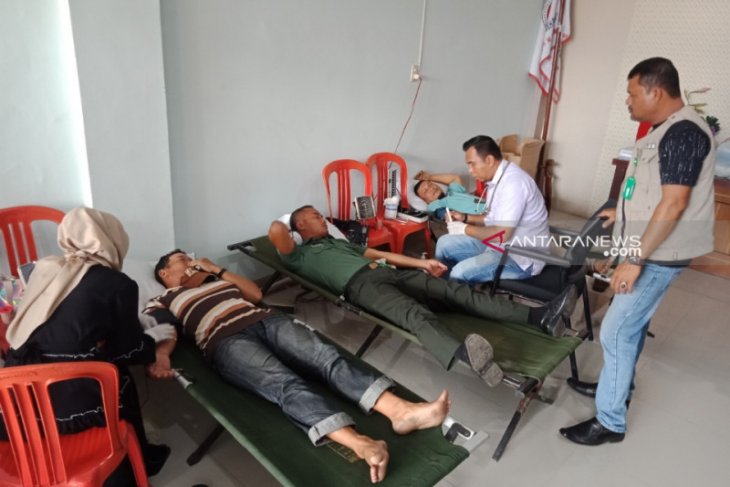 Warga Tionghoa gelar donor darah di Aceh Barat