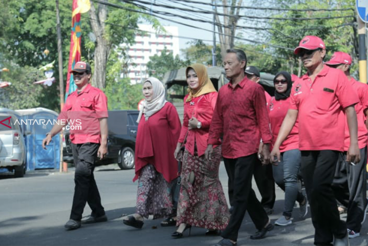 Mantap, juru kemudi perempuan damkar jadi anggota DPRD Surabaya