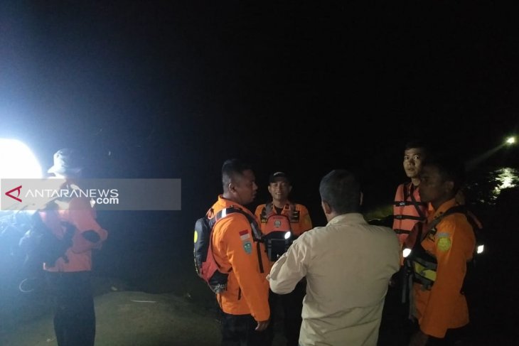 Hendak mencuci kaki, bocah 11 tahun hilang di Sungai Belawan