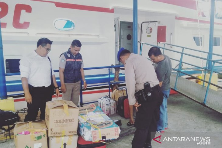 Polsek Bangka Barat tingkatkan pengawasan penumpang kapal cepat