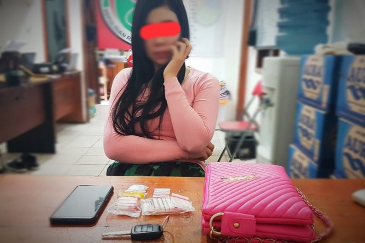 Ibu rumah tangga kurir narkoba diamankan Polres Lebak