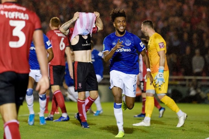 Iwobi gandeng Everton ke babak ketiga