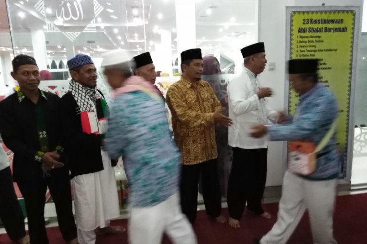 185 haji Tebing Tinggi tiba, satu meninggal dunia di Mekkah