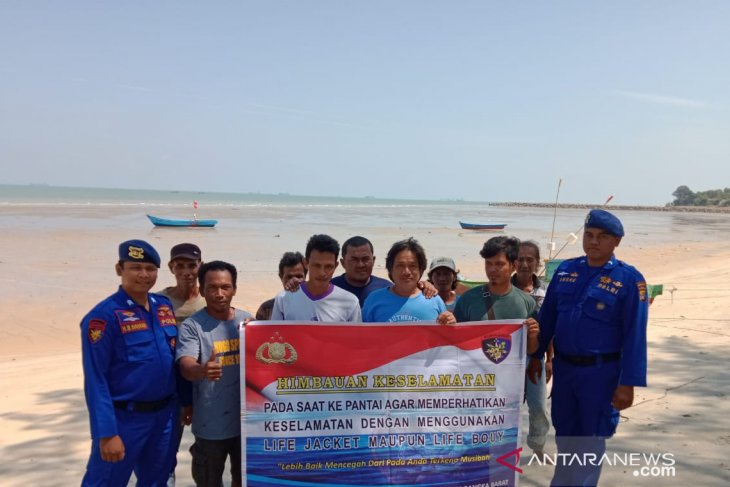 Satpolair Bangka Barat ingatkan nelayan agar waspadai angin kencang