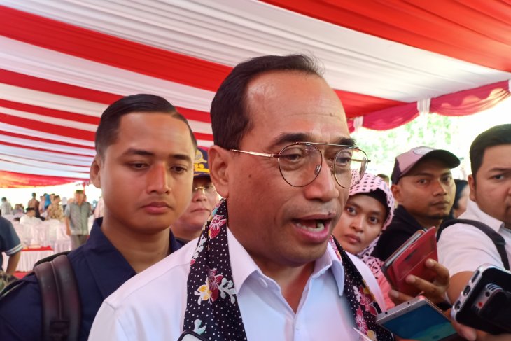 Menhub sebut butuh dua tahun masifkan mobil listrik