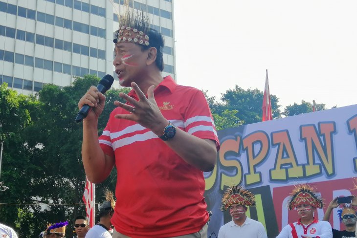Wiranto tegaskan Pemerintah akan buka pemblokiran internet di Papua
