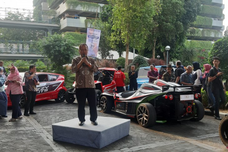 Menristekdikti: Mobil listrik dikembangkan lima PTN