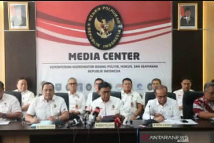 Wiranto: Panglima TNI-Kapolri berkantor di Papua agar tepat ambil langkah