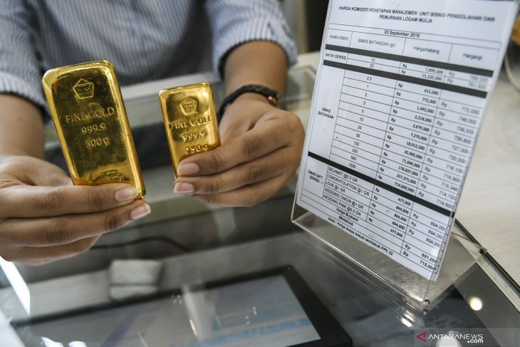 Harga emas Aneka Tambang anjlok menjadi Rp750.000 per gram