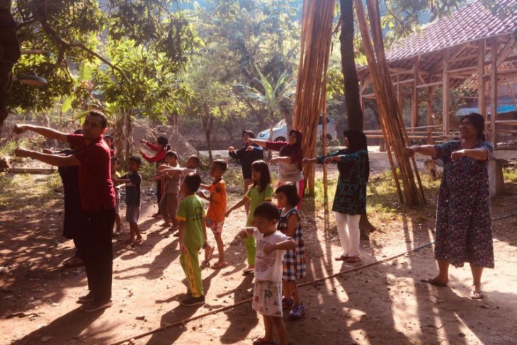 Saung Edukasi Pandali di Lebak suguhkan cerita rakyat