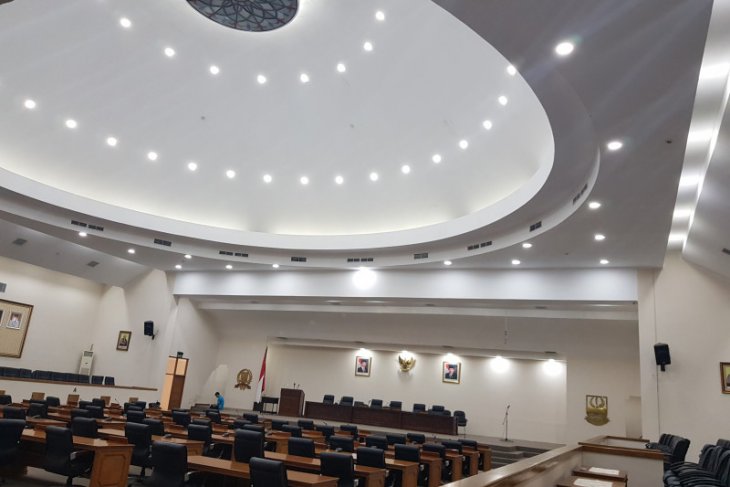 Pelantikan 50 anggota DPRD Bekasi periode 2019-2024 digelar besok