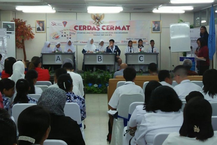 Lomba cerdas cermat OJK Maluku dorong gerakan pelajar menabung