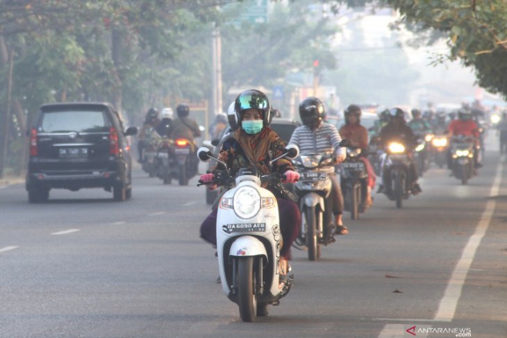 Kota Banjarmasin diliputi kabut asap