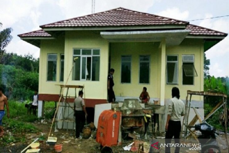 Balangan mililki tujuh Polsek