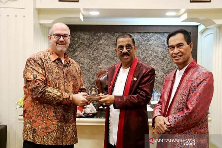 Konjen AS di Surabaya akan hadiri HUT kota Ambon