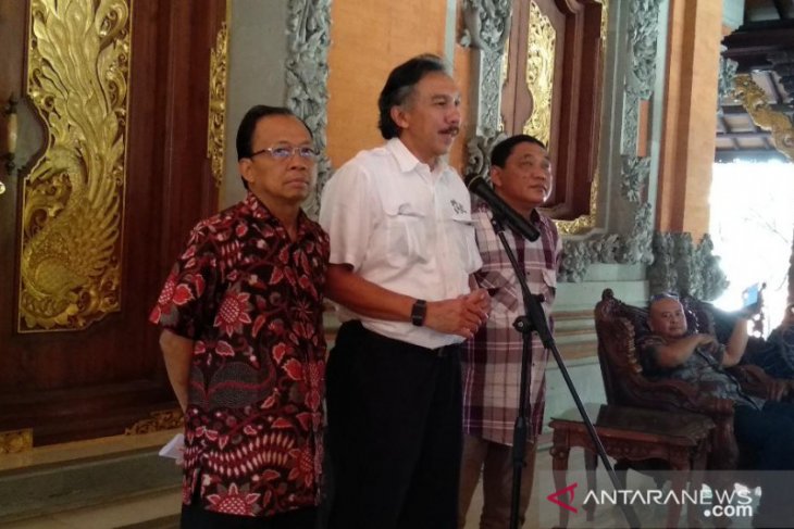 Kemenko Maritim sebut Pelindo hentikan reklamasi Pelabuhan Benoa
