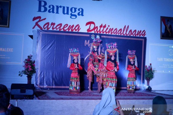 Tim tari Unhas wakili Indonesia dalam kontes internasional di Italia
