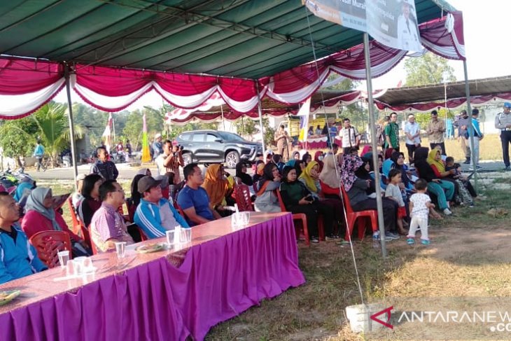 Bupati Bangka Tengah minta pemdes optimalkan fungsi pasar desa