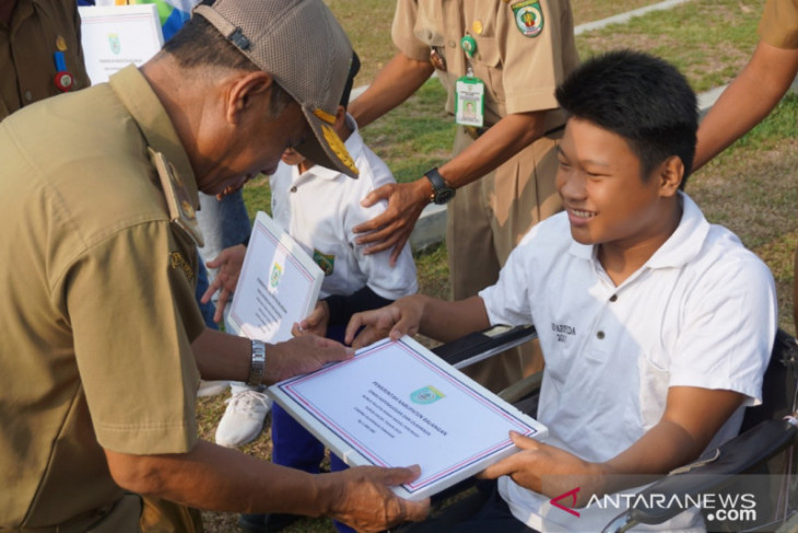 Pemkab Balangan berikan bonus atlet berprestasi