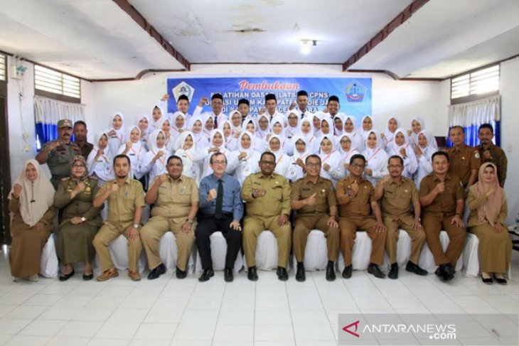 Wakil Bupati Aceh Utara minta CPNS tingkatkan kompetensi