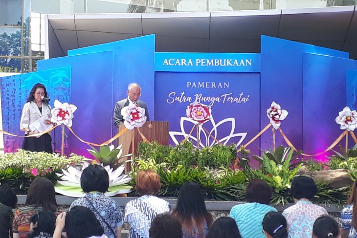 Soka Gakkai Indonesia gelar pameran Sutra Bunga Teratai di Perpustakaan UI
