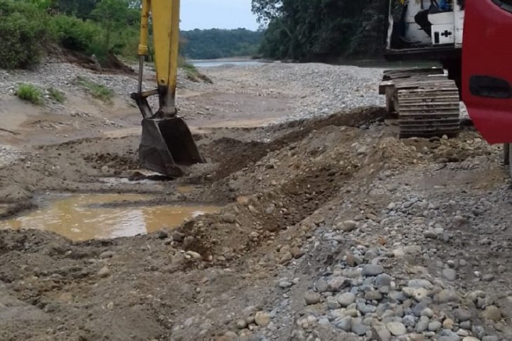 Warga Mukomuko tolak tambang milik oknum DPRD