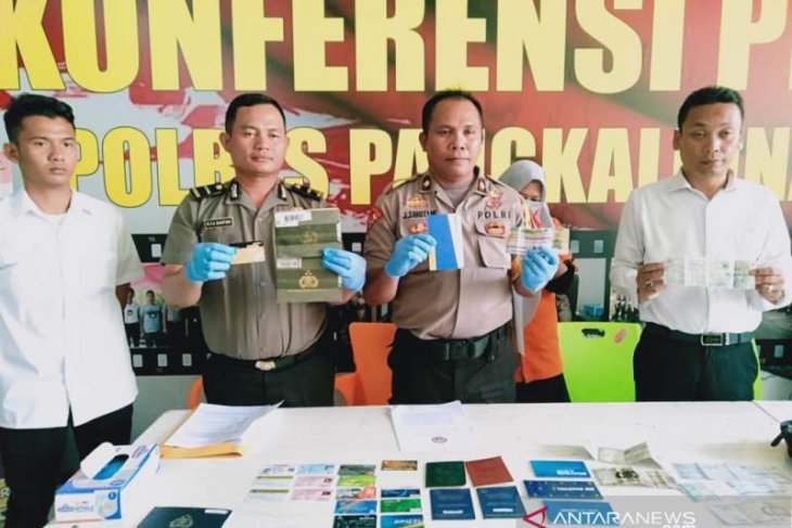 Polres Pangkalpinang ringkus IRT pelaku pencurian uang Rp1,7 miliar