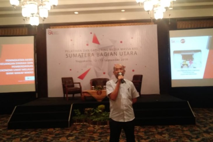OJK dorong peningkatan akses keuangan syariah lewat bank wakaf mikro