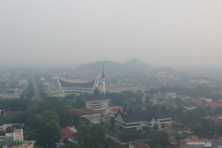 Begini penjelasan BMKG terkait suhu dingin di Kota Padang