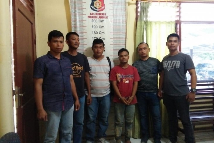 Polisi Padang Tualang Langkat tangkap pemilik narkotika dari areal perkebunan sawit