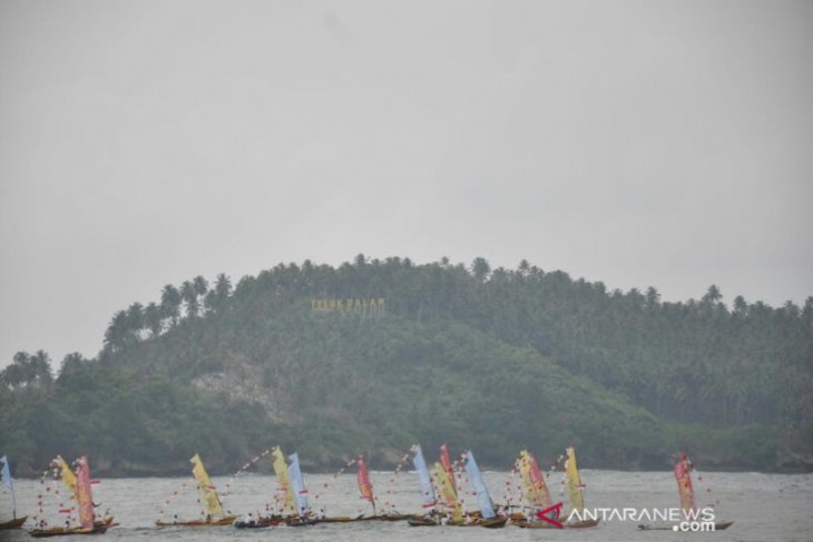 Fishermen's boats liven up 2019 Sail Nias main event