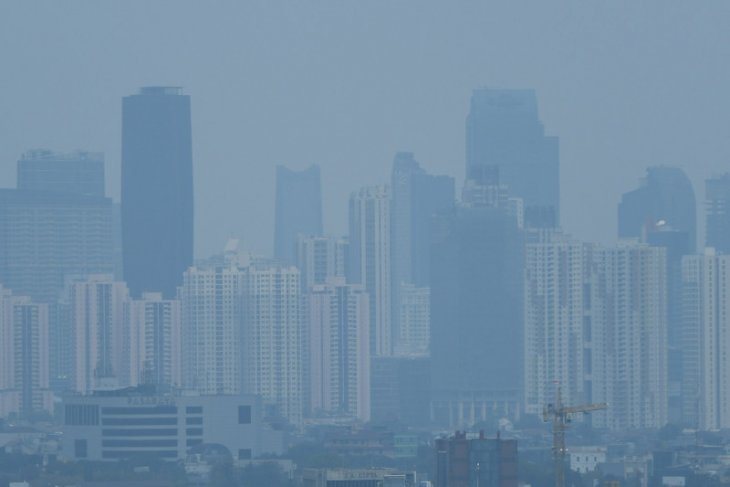 Senin pagi, udara di Jakarta terburuk kedua dunia