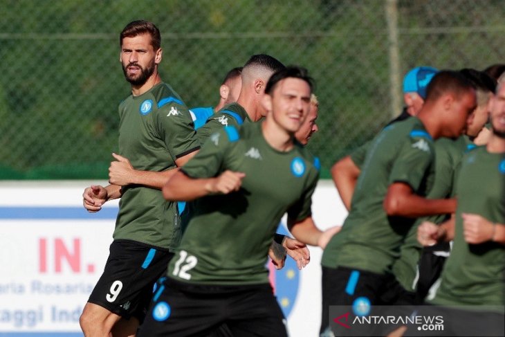 Prediksi Napoli vs Liverpool