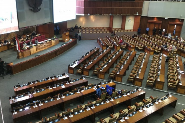 Revisi UU KPK disahkan, PKS sampaikan catatan soal dewas