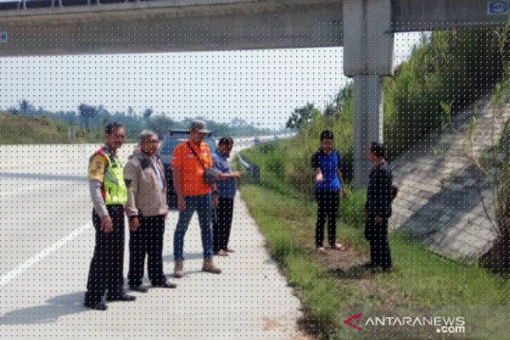 Penemuan mayat bersimbah darah di tol Bocimi diselidiki
