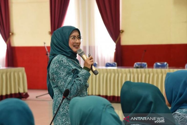 Syaufia: Kalau ingin anak baik berikan contoh yang baik