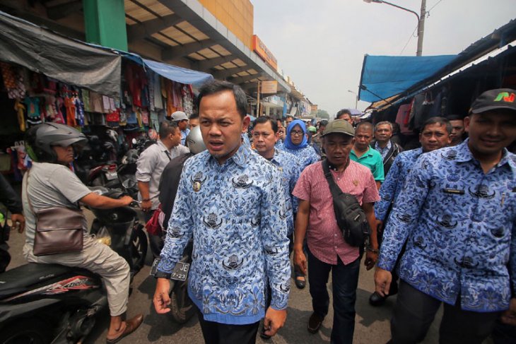 Bima Arya tinjau Nyi Raja Permas dan Suryakencana serap aspirasi warga