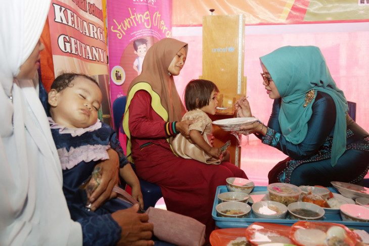Istri Plt Gubernur kampanyekan program gizi di pedalaman Aceh