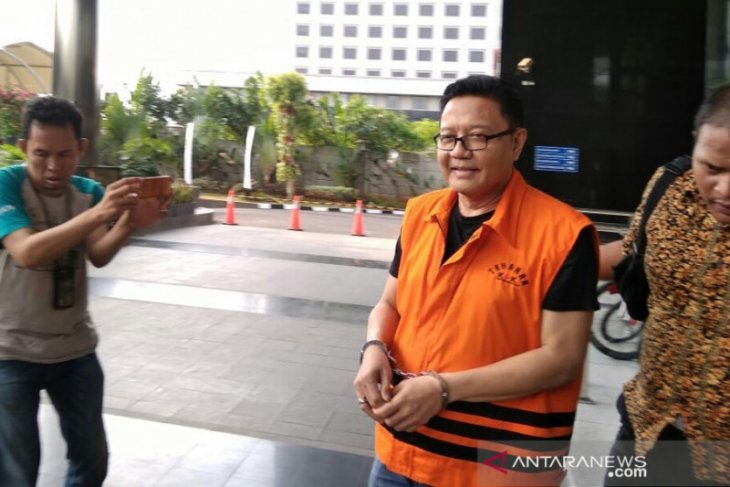 KPK panggil dua pejabat Kementan kasus impor bawang putih
