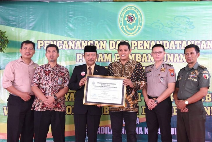 Wali Kota Kediri dukung pencanangan zona integritas Pengadilan Agamai