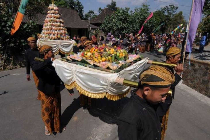 Tradisi kenduren udan dawet