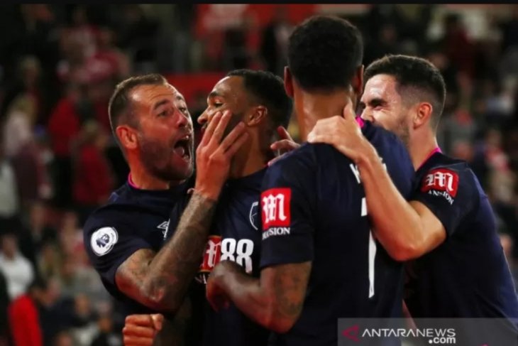 Bournemouth sukses permalukan Southampton 3-1 di St. Mary's