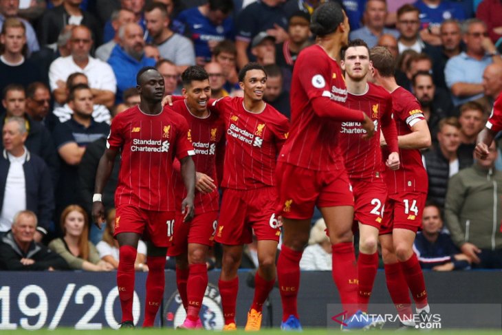 Liverpool kalahkan Chelsea 2-1