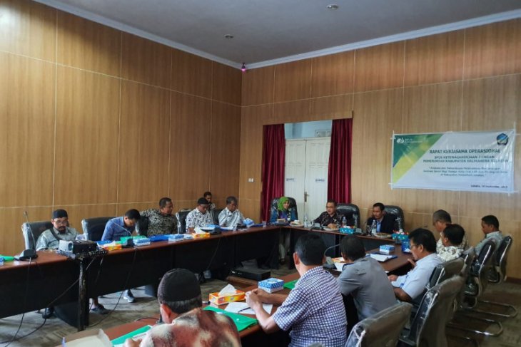 Pemkab Halmahera Selatan-BPJS Ketenagakerjaan rapat kerjasama operasional