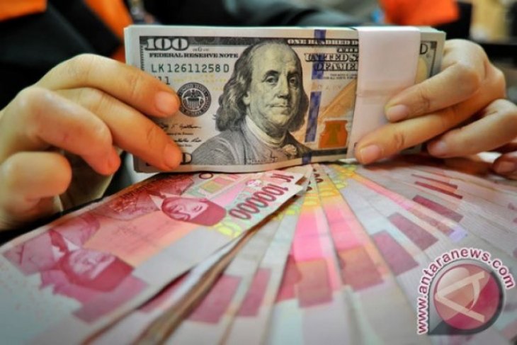 Nilai tukar Rupiah melemah pasca rilis data pertumbuhan ekonomi AS