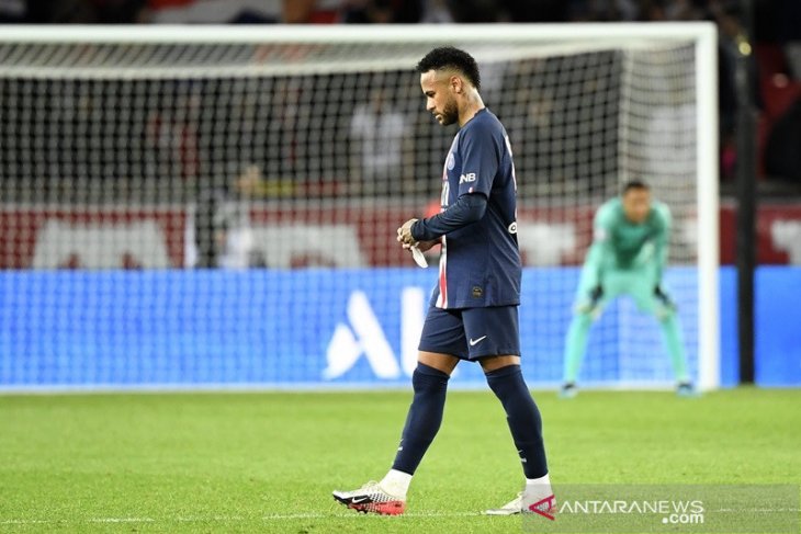 Pemain Barcelona kumpulkan uang untuk memboyong Neymar