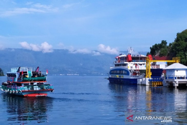 75 pelaku transportasi Samosir ikuti sosialisasi keselamatan pelayaran